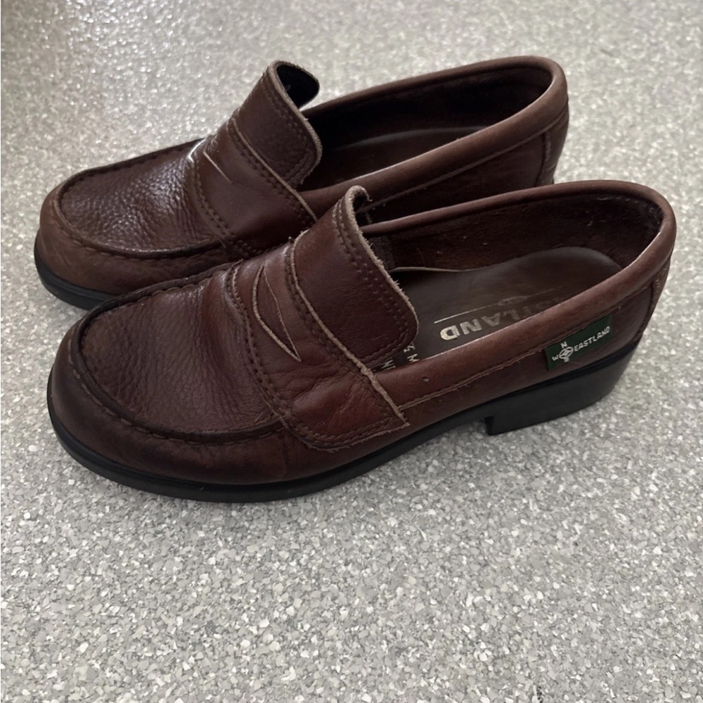 Eastland Women's Classic II Brown Penny Loafers